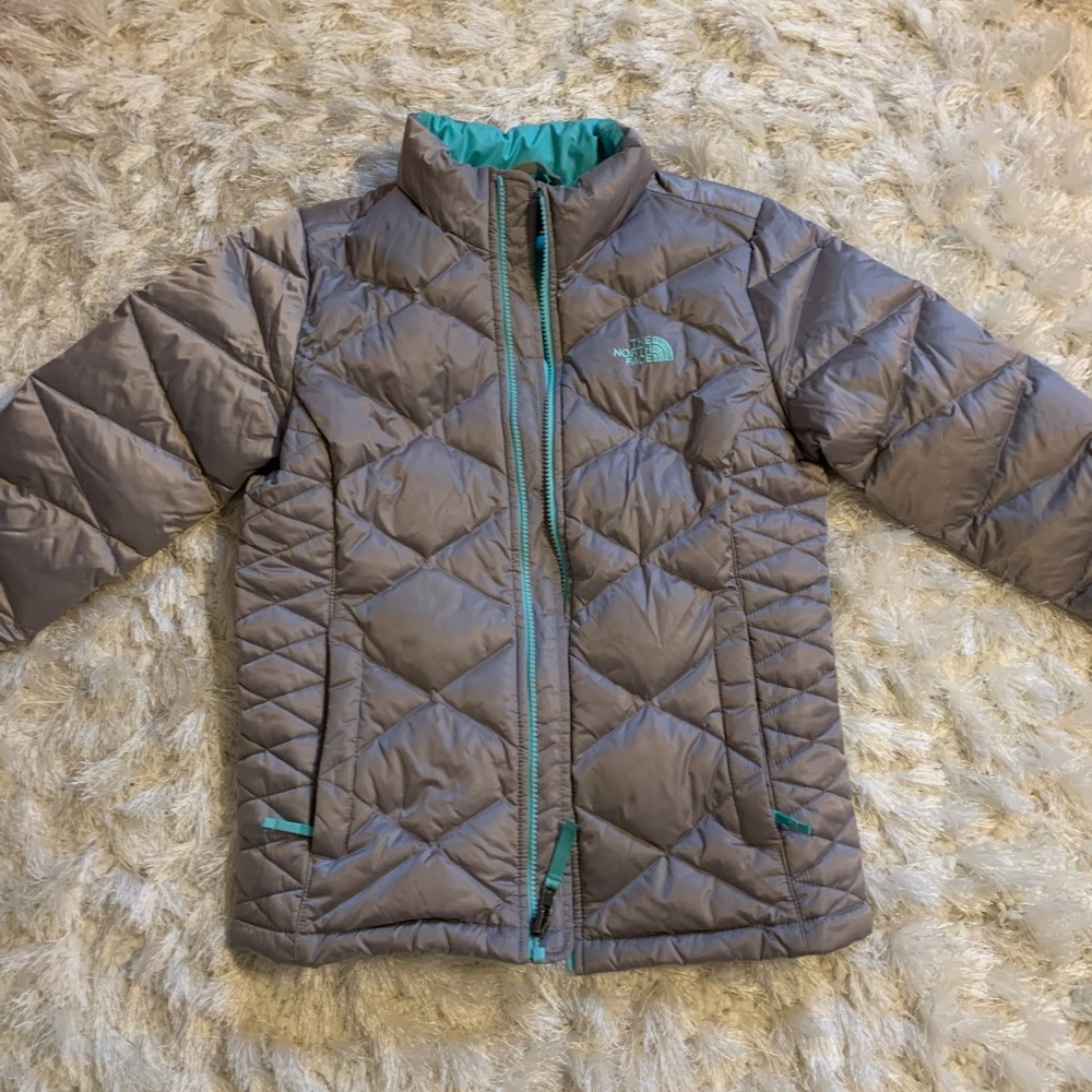 Girls NorthFace Down Winter Coat Size (14/16)